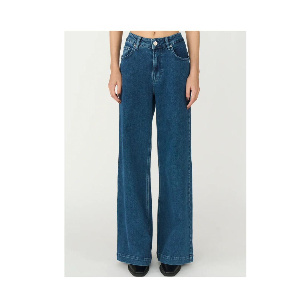 TOMORROW Kersee Jeans Wash Dark Iowa