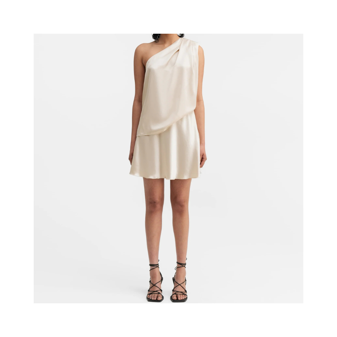 Ahlvar Gallery Hana Short satin skirt Cream